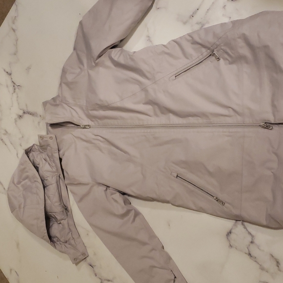 Jacket - Picture 3 of 4